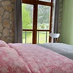 Petriti Konukevi 4*