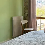 Petriti 4*